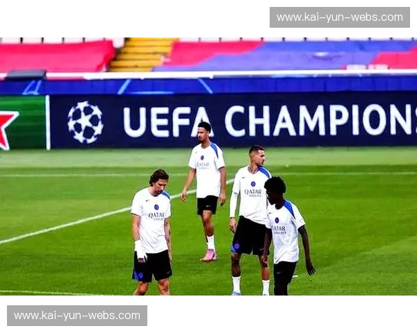 巴黎圣日耳曼2-1客胜斯特拉斯堡，少一人作战拿下关键三分